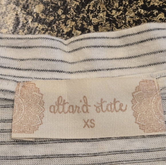 Altar’d State Ruffled Tank Top Gray & White Striped Women size XS - Picture 5 of 7